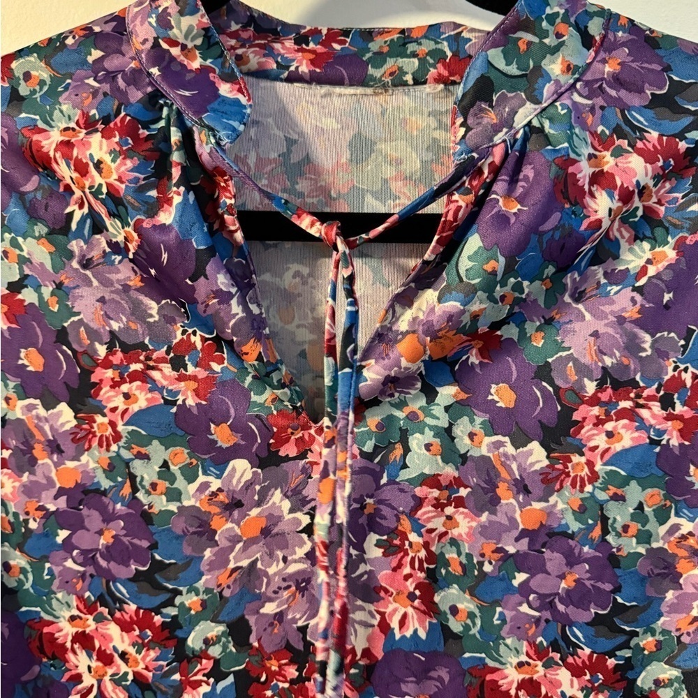 1970’s Floral Flower Power Womens Blouse Bow Tie Top Medium Vintage - Picture 2 of 10